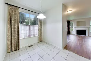 2685 Acorn Ct, West Dundee, IL 60118 - Photo 14