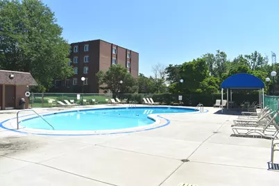 8001 W Courte Drive #310, Niles, IL 60714 - Photo 18