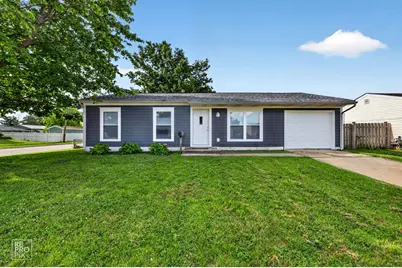 201 Pell Avenue, Romeoville, IL 60446 - Photo 1