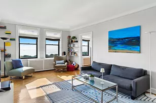 2000 N Lincoln Park West Ave, Chicago, IL 60614 - Photo 2