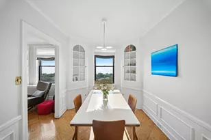 2000 N Lincoln Park West Ave, Chicago, IL 60614 - Photo 8