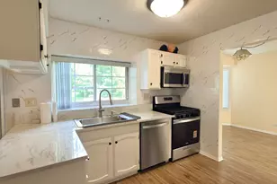 1464 Farington Ln, Aurora, IL 60504 - Photo 6