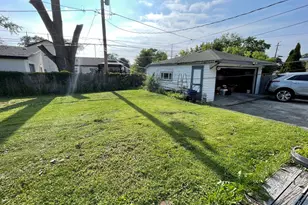 8212 Mulligan Ave, Burbank, IL 60459 - Photo 6