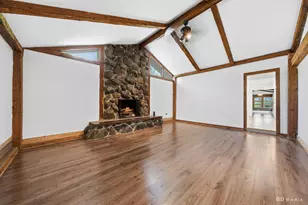 18055 Thomas Ln, Country Club Hills, IL 60478 - Photo 4
