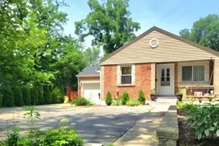 612 E Palatine Rd, Palatine, IL 60074 - Photo 1