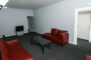 12402 S Green St, Calumet Park, IL 60827 - Photo 10