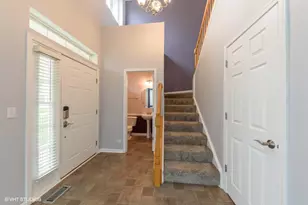 2716 N Greenwood Ave, Arlington Heights, IL 60004 - Photo 2