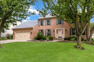 1832 E Vista Terrace, Lindenhurst, IL 60046 - Photo 2