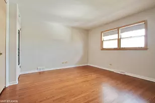8732 W North Terrace, Niles, IL 60714 - Photo 6