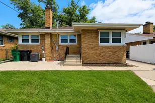 1446 Highridge Pkwy, Westchester, IL 60154 - Photo 30