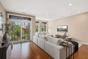 2936 N Lincoln Ave, Chicago, IL 60657 - Photo 8