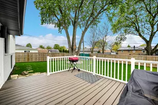 10324 S 81st Ave, Palos Hills, IL 60465 - Photo 18