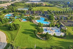 2204 Wharf Dr, Woodridge, IL 60517 - Photo 38