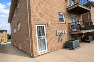 379 Cornell Ave, Calumet City, IL 60409 - Photo 38