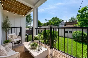 1907 W Berwyn Ave, Chicago, IL 60640 - Photo 34