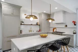1907 W Berwyn Ave, Chicago, IL 60640 - Photo 10