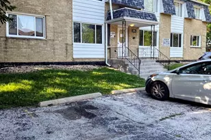 11954 S Kildare Ave, Alsip, IL 60803 - Photo 1
