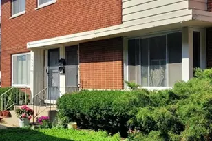 4663 Brummel St, Skokie, IL 60076 - Photo 1