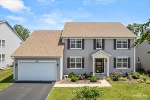 432 Bluegrass Pkwy, Oswego, IL 60543 - Photo 2