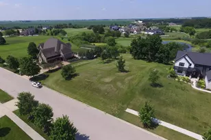 7555 Fairway Dr, Yorkville, IL 60560 - Photo 1