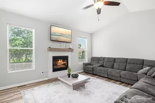 1209 Oakmont Ct, Sandwich, IL 60548 - Photo 6