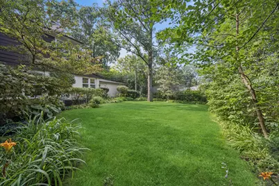 1557 Cavell Avenue, Highland Park, IL 60035 - Photo 28
