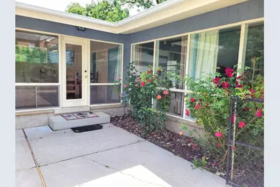 1958 Castlewood Road, Highland Park, IL 60035 - Photo 24