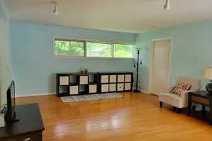 1958 Castlewood Rd, Highland Park, IL 60035 - Photo 4
