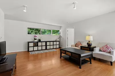 1958 Castlewood Road, Highland Park, IL 60035 - Photo 6