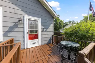 1928 Curtiss St, Downers Grove, IL 60515 - Photo 2