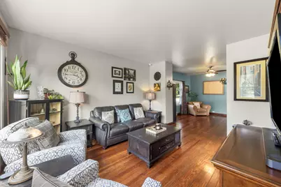 1928 Curtiss Street, Downers Grove, IL 60515 - Photo 4