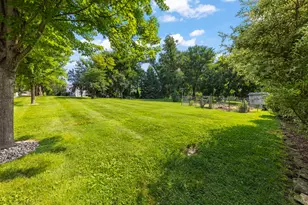 1928 Curtiss St, Downers Grove, IL 60515 - Photo 28