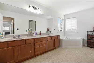 1321 Wentworth Drive, Volo, IL 60020 - Photo 18