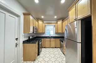 2611 Walnut St, Evanston, IL 60201 - Photo 2