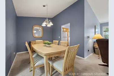 594 Elizabeth Drive #D, Wood Dale, IL 60191 - Photo 4