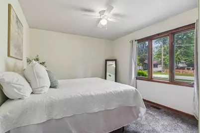 117 Kent Avenue, Wauconda, IL 60084 - Photo 18
