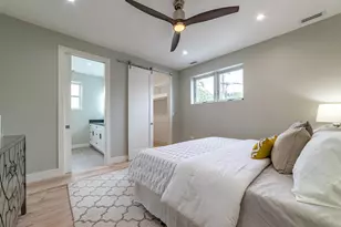 4730 W Grace St, Chicago, IL 60641 - Photo 16