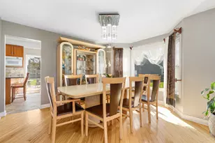 155 Chapel Oaks Dr, Buffalo Grove, IL 60089 - Photo 8