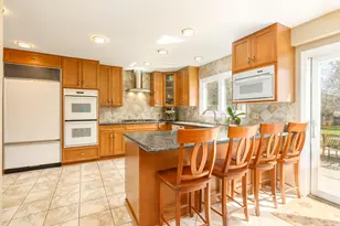 155 Chapel Oaks Dr, Buffalo Grove, IL 60089 - Photo 22