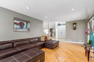 155 Chapel Oaks Dr, Buffalo Grove, IL 60089 - Photo 10