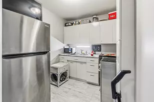 7337 S South Shore Dr, Chicago, IL 60649 - Photo 6