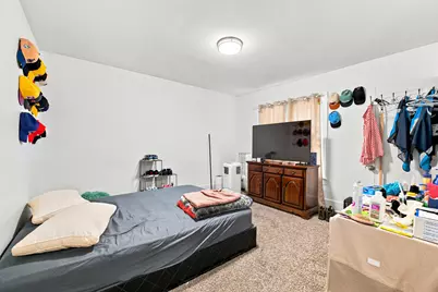 900 Wilcox Street, Joliet, IL 60435 - Photo 10