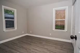 110 Hunters Path, Lake in the Hills, IL 60156 - Photo 18