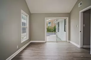 110 Hunters Path, Lake in the Hills, IL 60156 - Photo 10