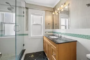 2909 N Sheridan Rd, Chicago, IL 60657 - Photo 12