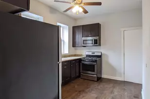 2257 W Hirsch St, Chicago, IL 60622 - Photo 4