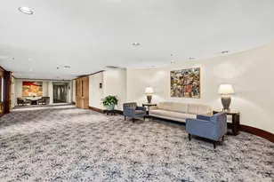 4545 W Touhy Ave, Lincolnwood, IL 60712 - Photo 2