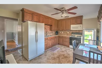 327 W Holly Court, Glenwood, IL 60425 - Photo 12