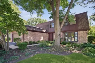 311 Burr Oak Ave, Deerfield, IL 60015 - Photo 1