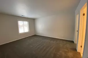 905 Knottingham Dr, Schaumburg, IL 60193 - Photo 10